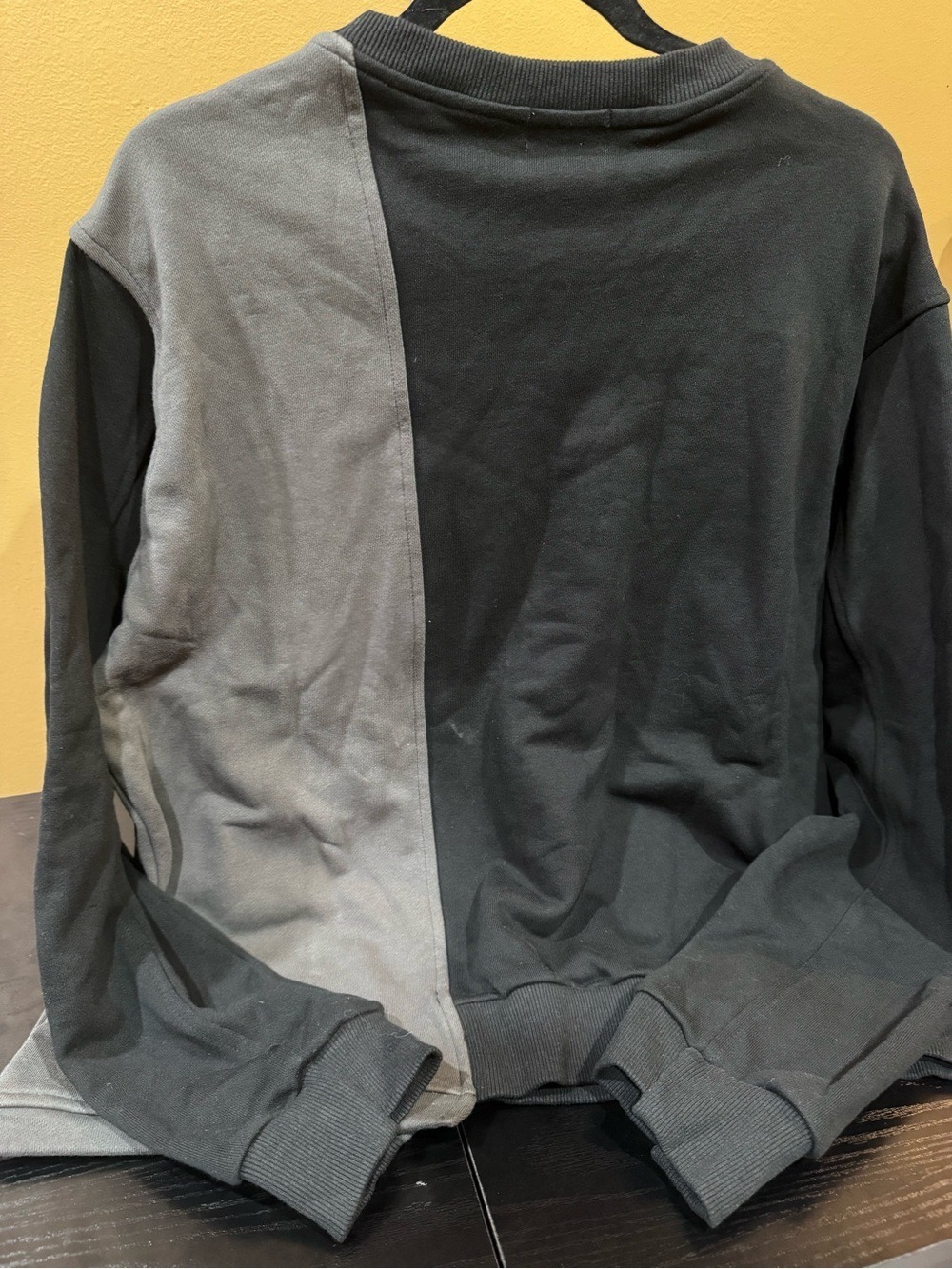 54. Club Paradise Sweatshirt NWT Large Unisex - Picture 8 of 10